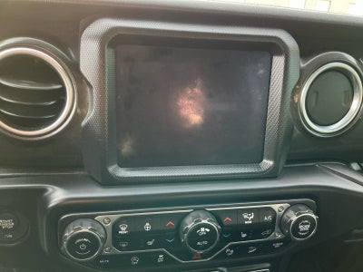 2020 Jeep Wrangler Unlimited Sahara Altitude 4X4