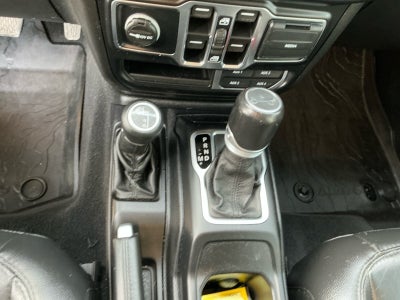 2020 Jeep Wrangler Unlimited Sahara Altitude 4X4