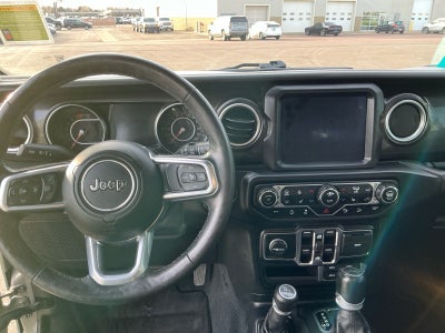 2020 Jeep Wrangler Unlimited Sahara Altitude 4X4