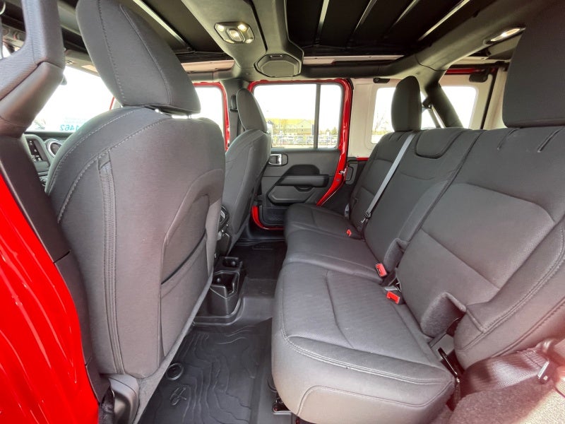 2021 Jeep Wrangler Unlimited Sahara 4x4