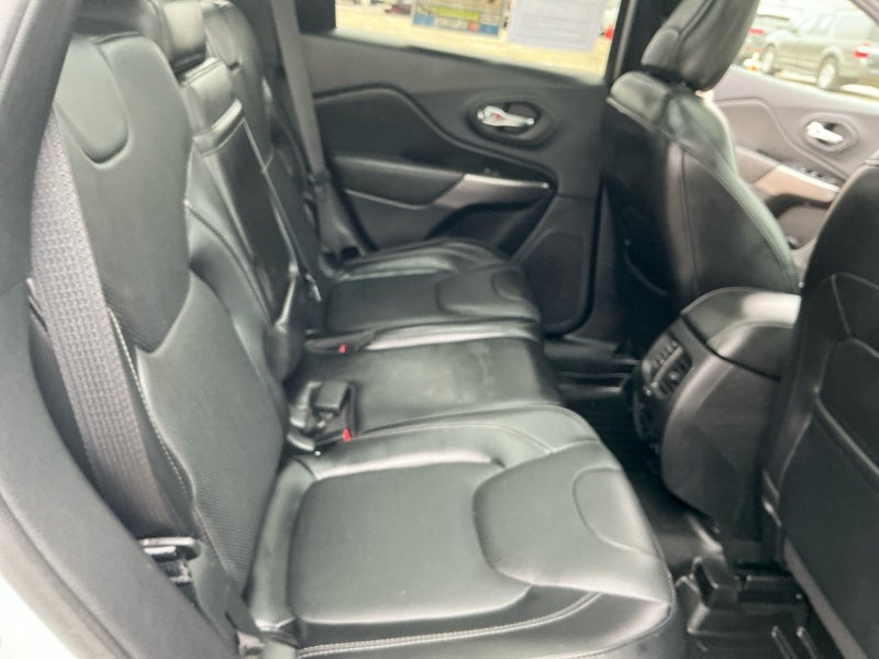 2019 Jeep Cherokee Overland 4x4