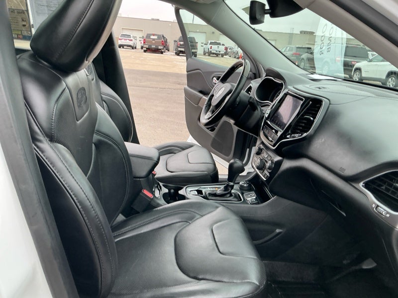 2019 Jeep Cherokee Overland 4x4