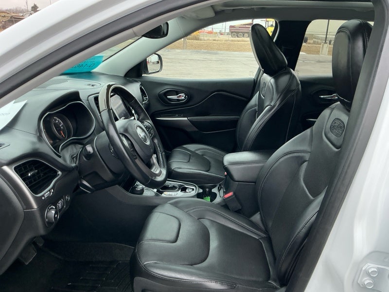 2019 Jeep Cherokee Overland 4x4