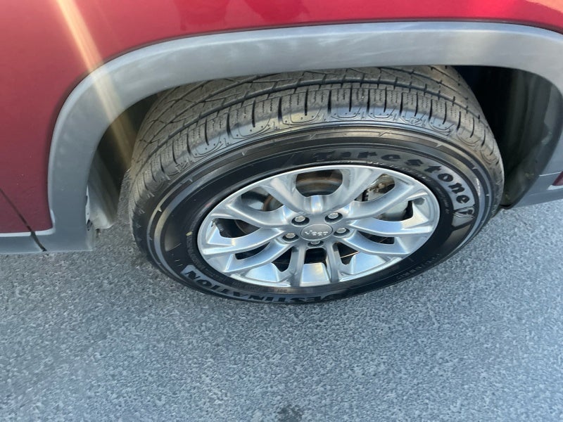 2019 Jeep Cherokee Latitude Plus 4x4