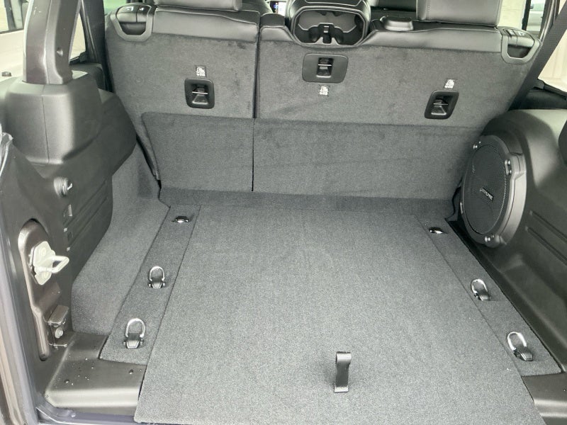 2027 Jeep Wrangler WRANGLER 4-DOOR SAHARA