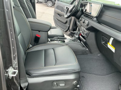 2027 Jeep Wrangler WRANGLER 4-DOOR SAHARA
