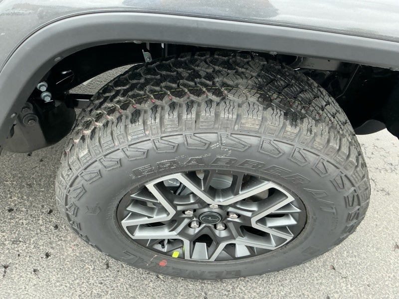 2027 Jeep Wrangler WRANGLER 4-DOOR SAHARA