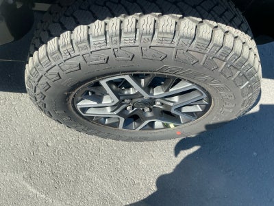 2027 Jeep Wrangler WRANGLER 4-DOOR SAHARA