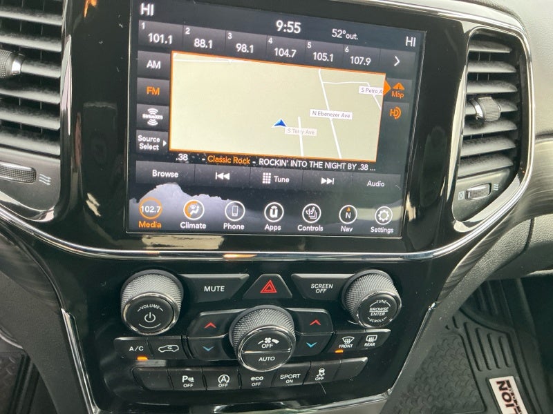 2021 Jeep Grand Cherokee Laredo X 4x4