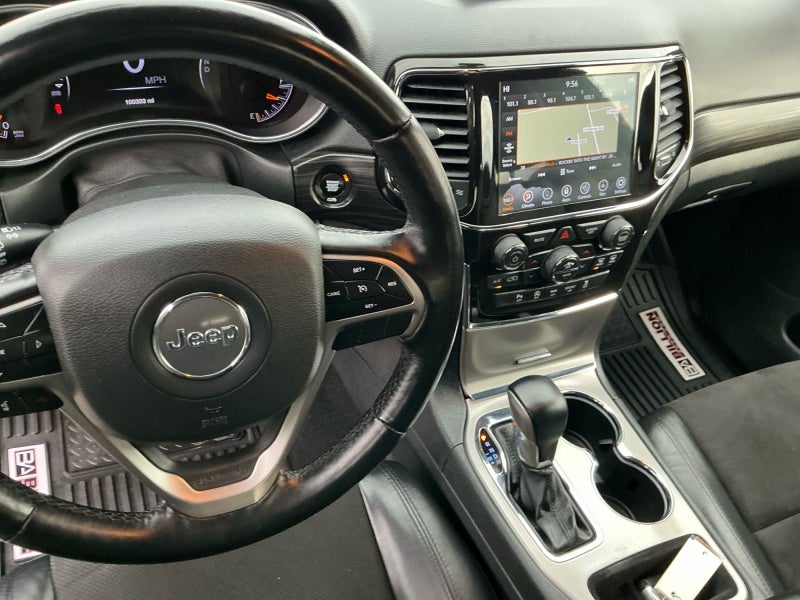 2021 Jeep Grand Cherokee Laredo X 4x4