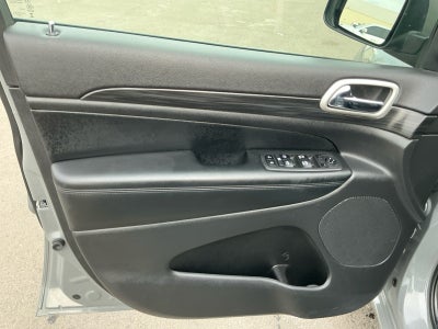 2021 Jeep Grand Cherokee Laredo X 4x4