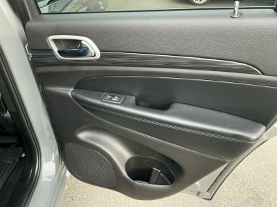 2021 Jeep Grand Cherokee Laredo X 4x4