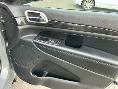 2021 Jeep Grand Cherokee Laredo X 4x4