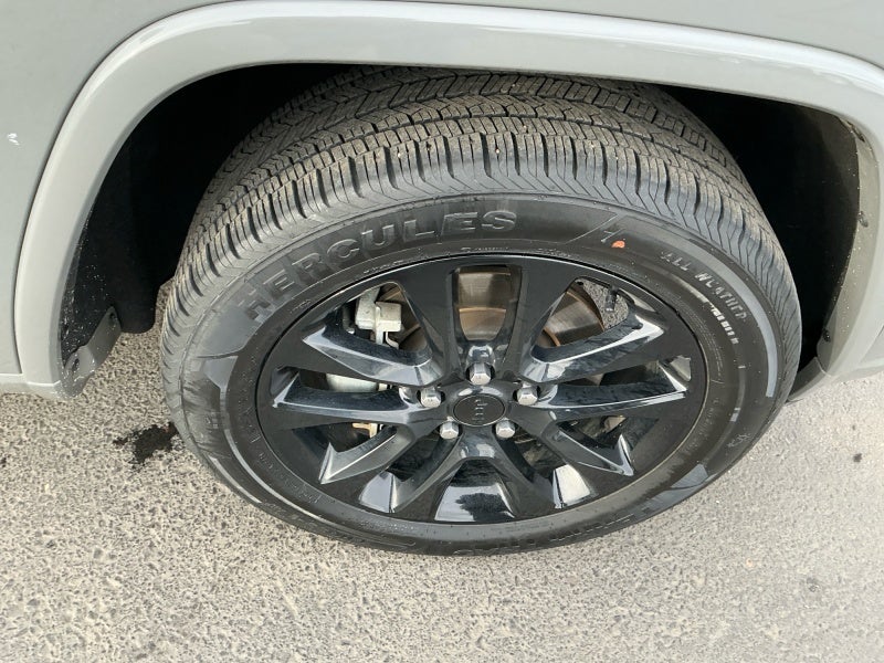 2021 Jeep Grand Cherokee Laredo X 4x4