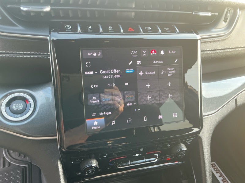 2023 Jeep Grand Cherokee Altitude 4x4
