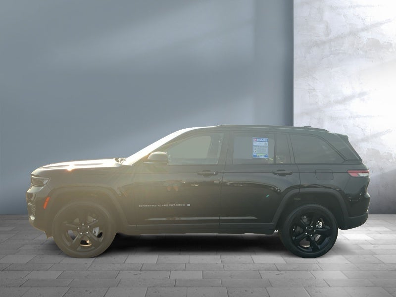2023 Jeep Grand Cherokee Altitude 4x4