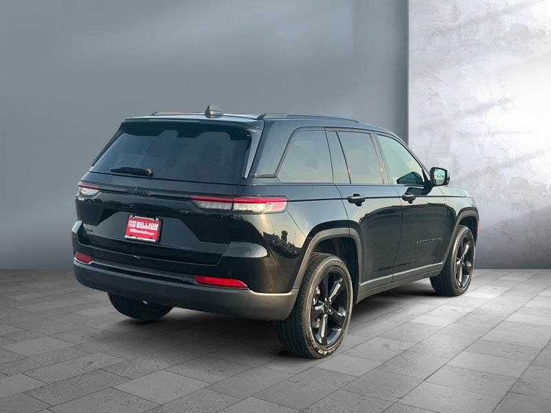 2023 Jeep Grand Cherokee Altitude 4x4
