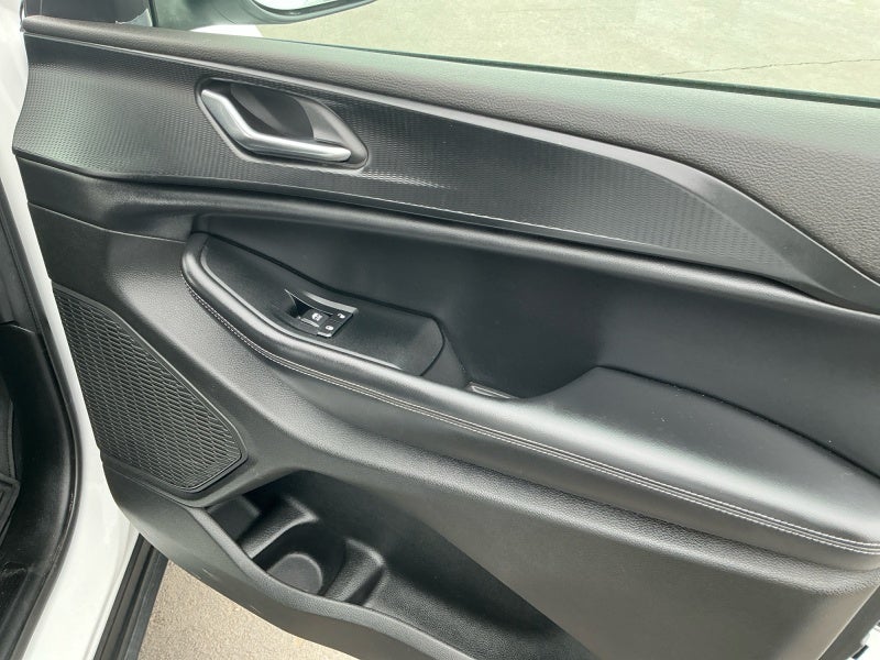 2024 Jeep Grand Cherokee Laredo 4x4