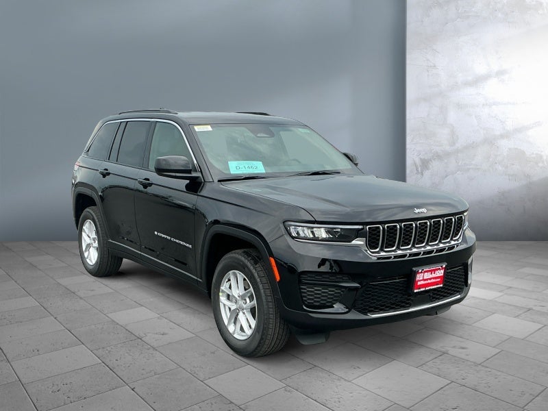 2026 Jeep Grand Cherokee GRAND CHEROKEE LAREDO 4X4