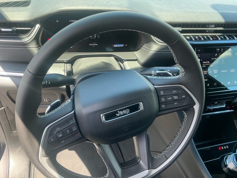 2026 Jeep Grand Cherokee GRAND CHEROKEE LAREDO 4X4