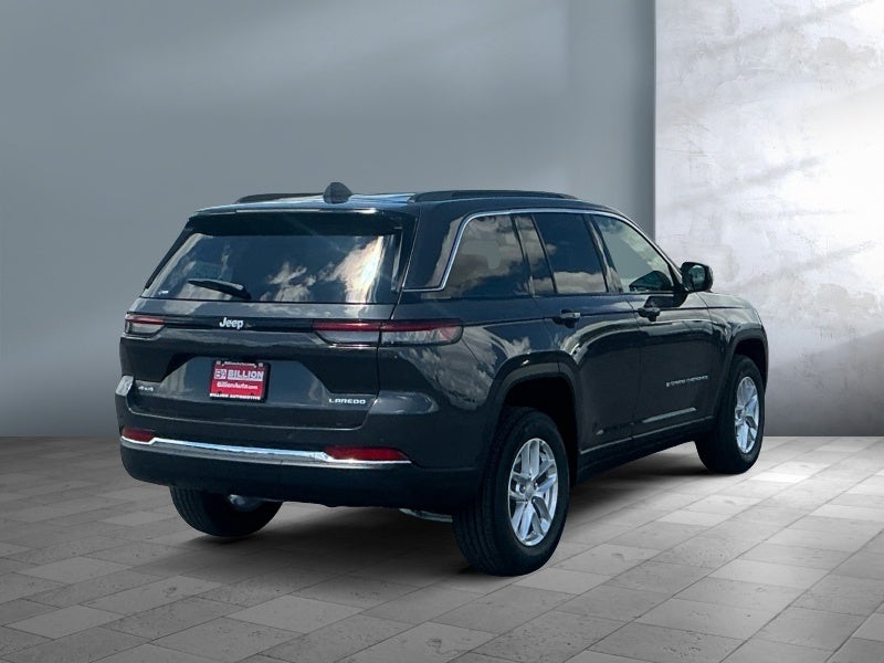2026 Jeep Grand Cherokee GRAND CHEROKEE LAREDO 4X4
