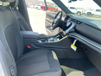 2026 Jeep Grand Cherokee GRAND CHEROKEE LAREDO X 4X4