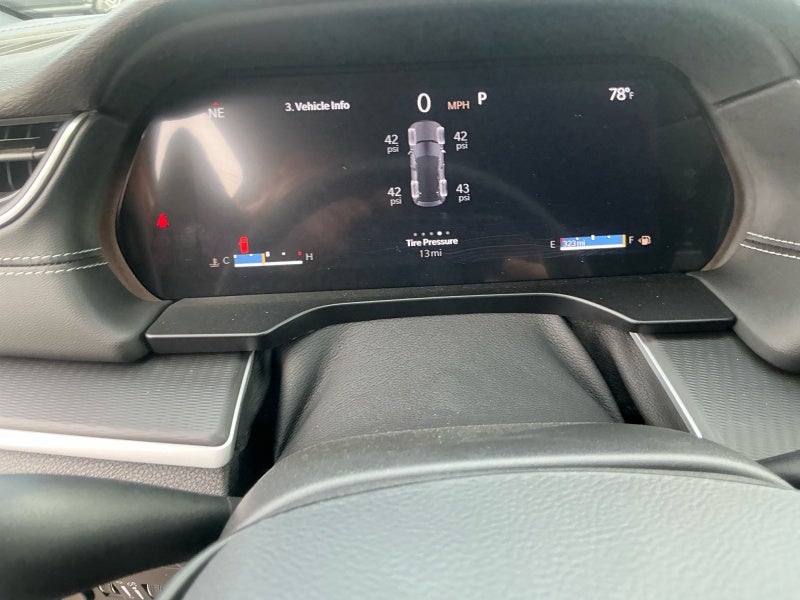 2026 Jeep Grand Cherokee GRAND CHEROKEE LAREDO 4X4