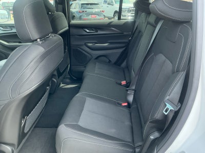 2026 Jeep Grand Cherokee GRAND CHEROKEE LAREDO 4X4