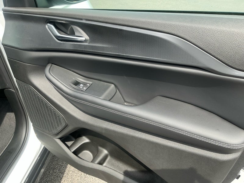 2026 Jeep Grand Cherokee GRAND CHEROKEE LAREDO 4X4