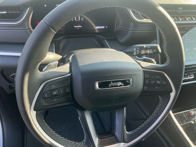 2026 Jeep Grand Cherokee GRAND CHEROKEE LAREDO 4X4