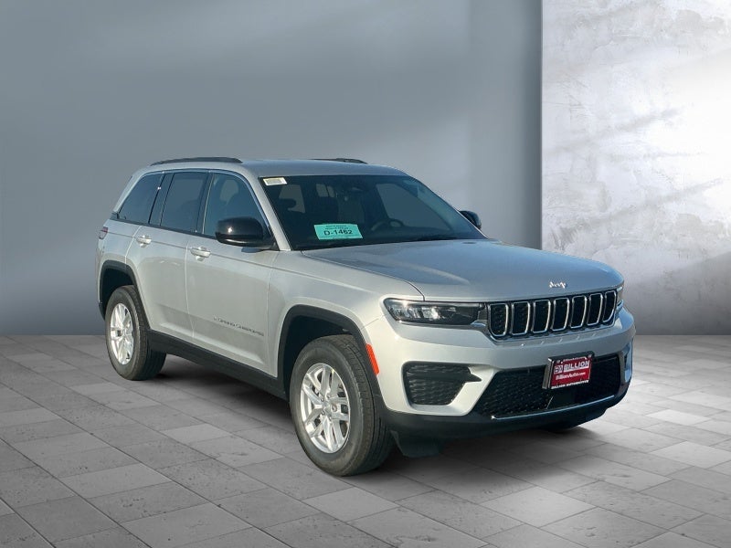 2026 Jeep Grand Cherokee GRAND CHEROKEE LAREDO 4X4