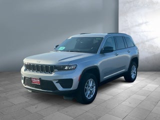 2026 Jeep Grand Cherokee GRAND CHEROKEE LAREDO 4X4