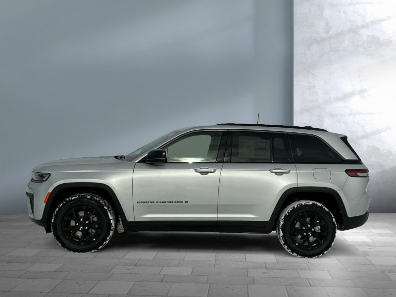 2026 Jeep Grand Cherokee GRAND CHEROKEE ALTITUDE 4X4