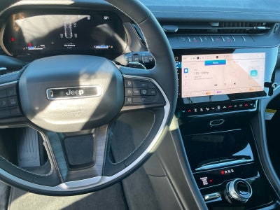 2027 Jeep Grand Cherokee GRAND CHEROKEE LIMITED 4X4