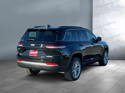 2027 Jeep Grand Cherokee GRAND CHEROKEE LIMITED 4X4