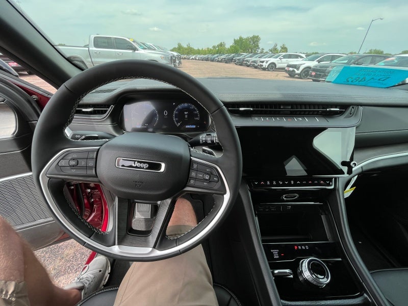 2026 Jeep Grand Cherokee GRAND CHEROKEE LIMITED 4X4