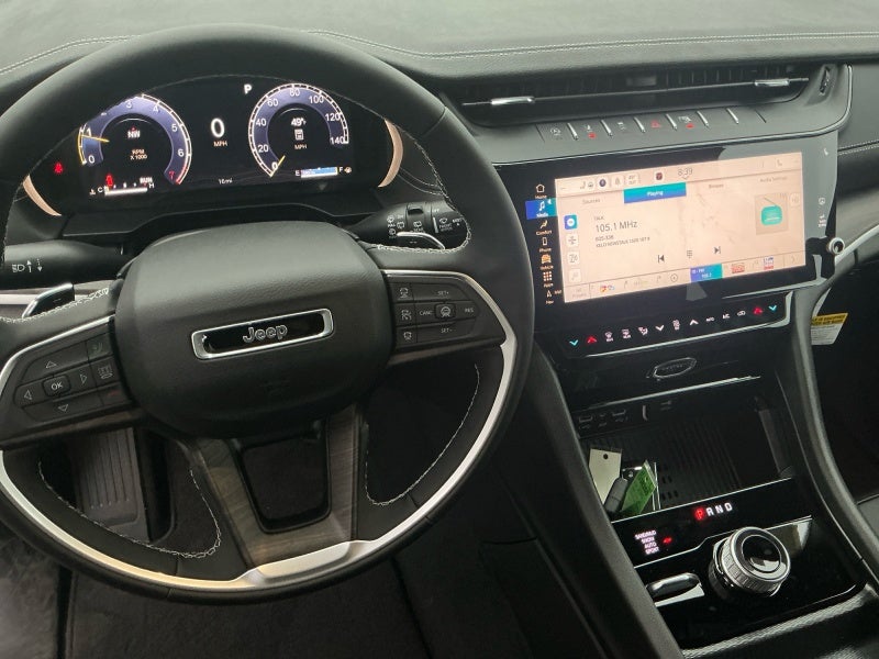 2027 Jeep Grand Cherokee GRAND CHEROKEE LIMITED 4X4