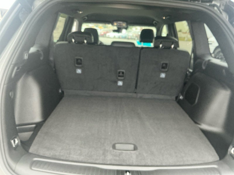2027 Jeep Grand Cherokee GRAND CHEROKEE LIMITED 4X4