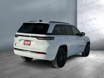 2026 Jeep Grand Cherokee GRAND CHEROKEE LIMITED RESERVE 4X4