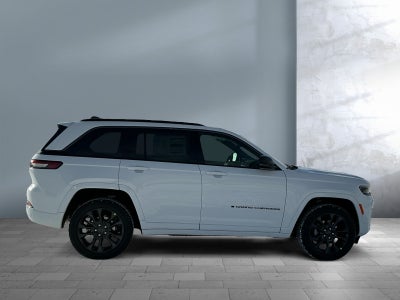 2026 Jeep Grand Cherokee GRAND CHEROKEE LIMITED RESERVE 4X4