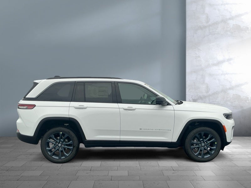 2026 Jeep Grand Cherokee GRAND CHEROKEE 85TH ANNIVERSARY EDITION 4X4