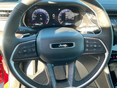 2027 Jeep Grand Cherokee GRAND CHEROKEE LIMITED 4X4