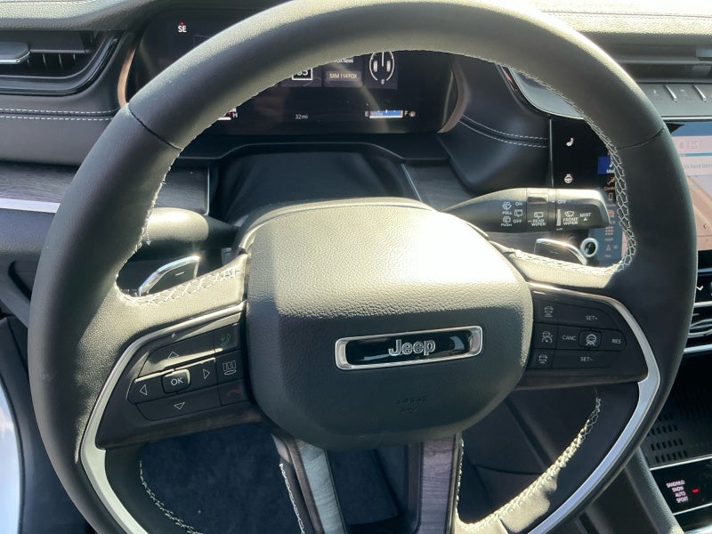 2027 Jeep Grand Cherokee GRAND CHEROKEE LIMITED 4X4