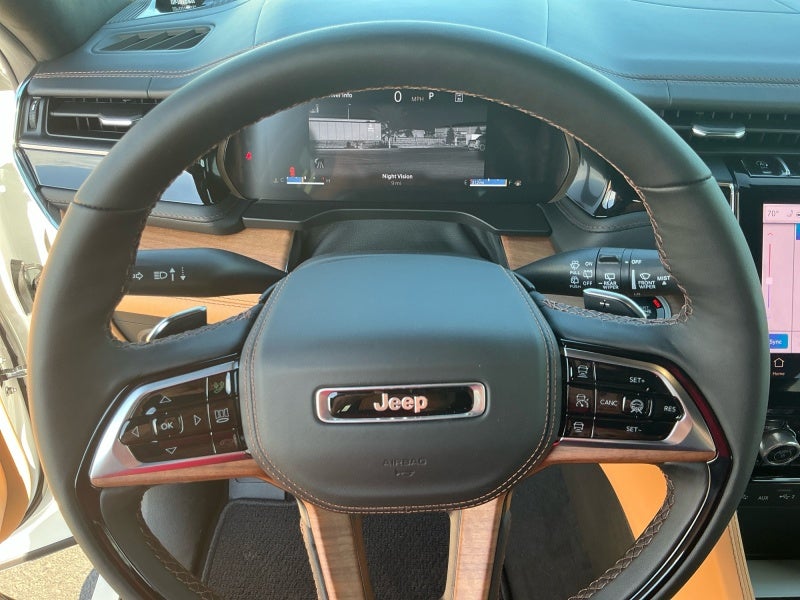 2025 Jeep Grand Cherokee GRAND CHEROKEE SUMMIT RESERVE 4X4