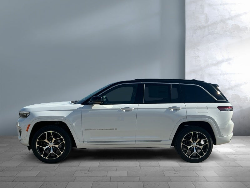 2025 Jeep Grand Cherokee GRAND CHEROKEE SUMMIT RESERVE 4X4