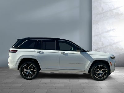2025 Jeep Grand Cherokee GRAND CHEROKEE SUMMIT RESERVE 4X4