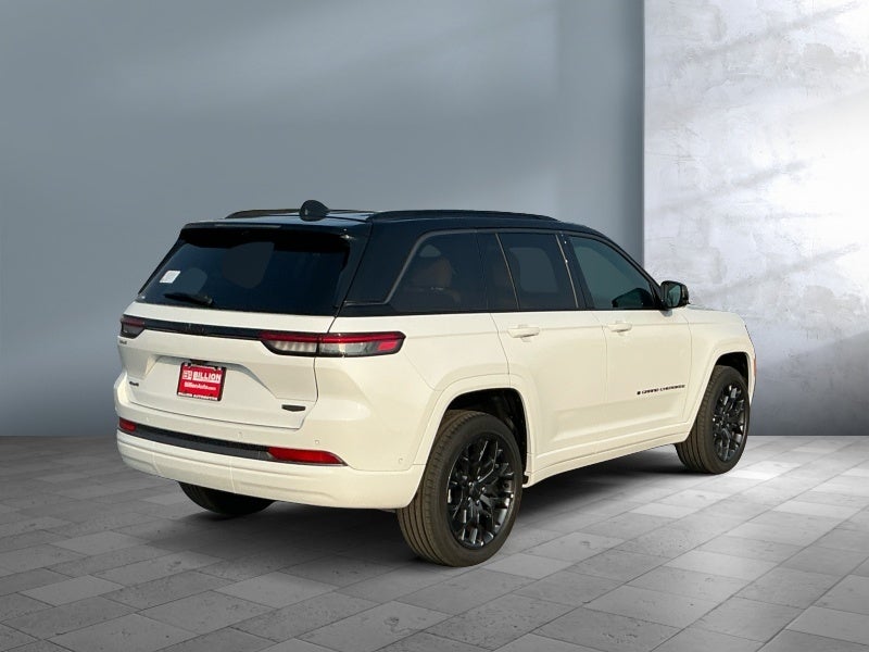 2026 Jeep Grand Cherokee GRAND CHEROKEE SUMMIT 4X4
