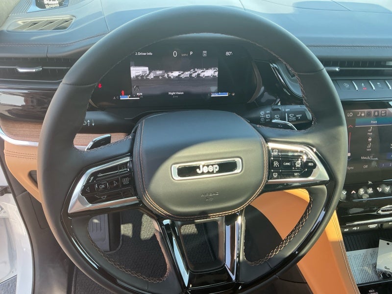 2026 Jeep Grand Cherokee GRAND CHEROKEE SUMMIT 4X4