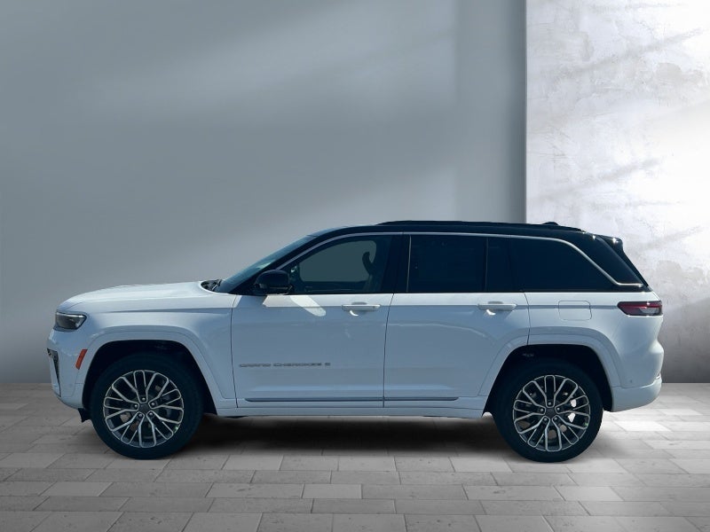 2026 Jeep Grand Cherokee GRAND CHEROKEE SUMMIT 4X4