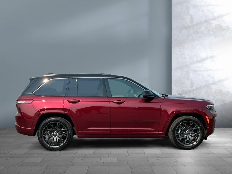 2026 Jeep Grand Cherokee Summit 4x4